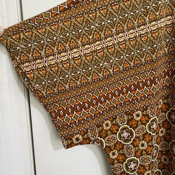 CATO EST. 1946 Women’s Plus Size Blouse Top Dolman Sleeve Brown Print Sz 22/24W - Picture 7 of 9